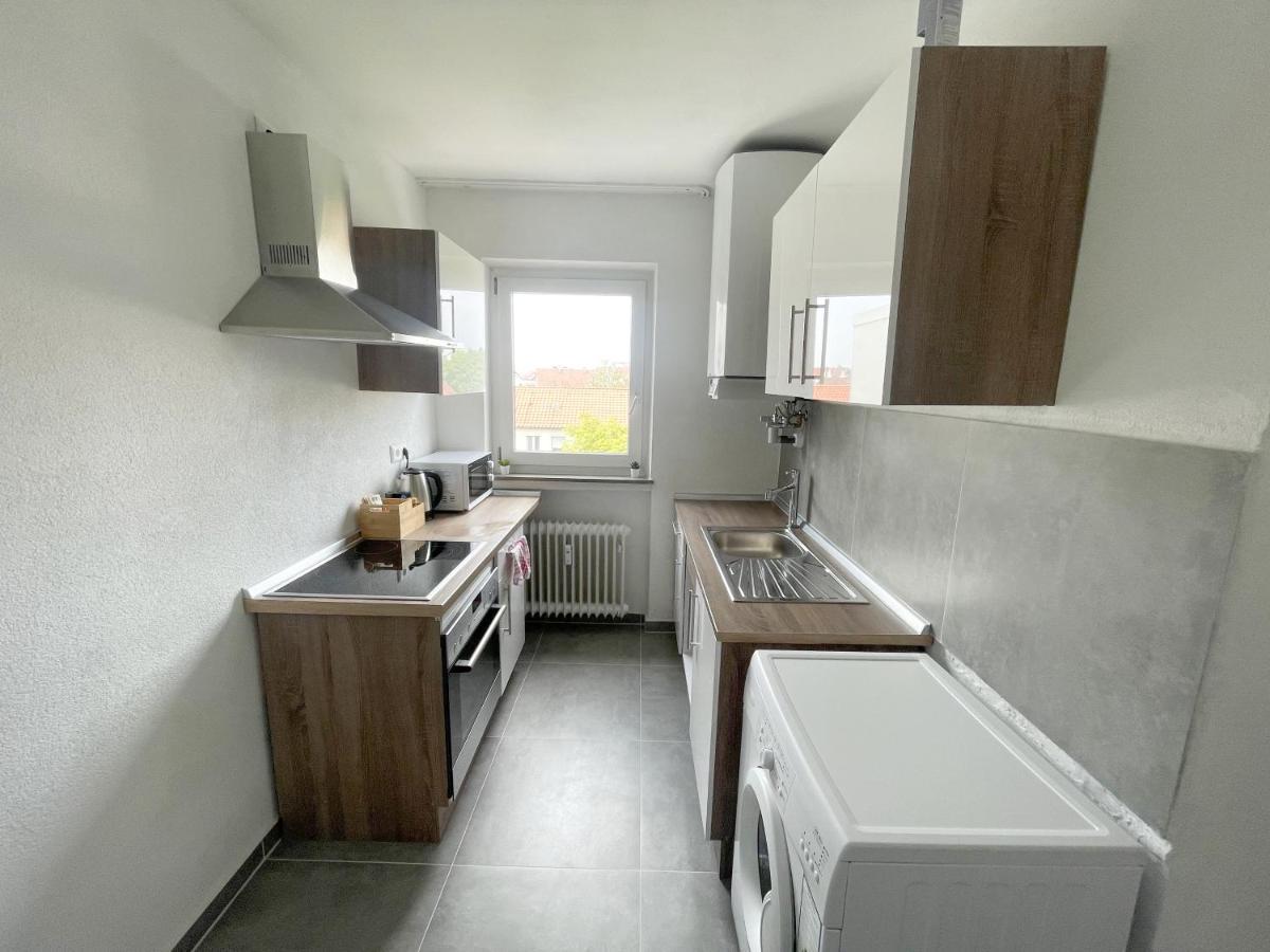 Perfekte 1,5 Wohnung Zentral In Leonberg Gegenueber Einkaufzentrum Kültér fotó
