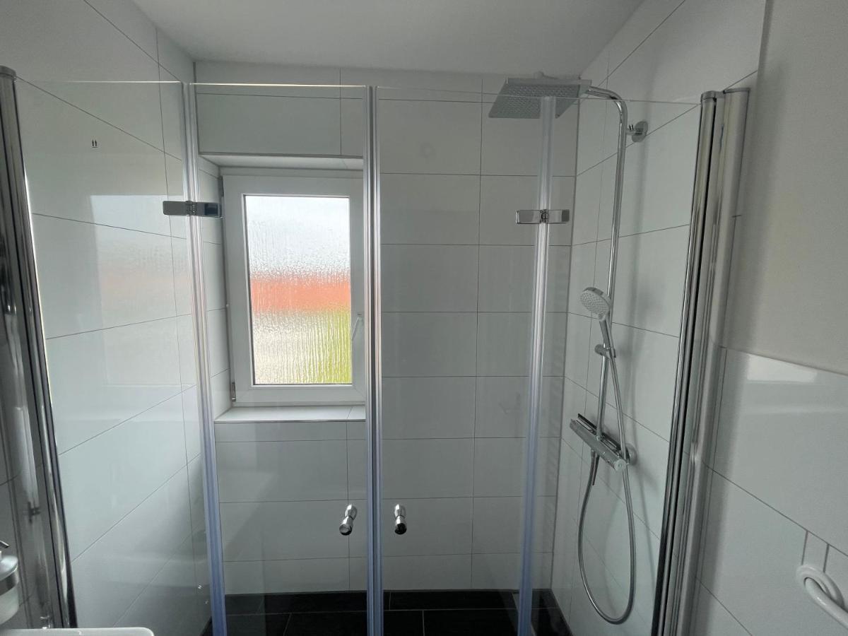 Perfekte 1,5 Wohnung Zentral In Leonberg Gegenueber Einkaufzentrum Kültér fotó